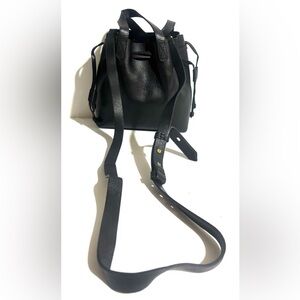 Madewell Elegant Black Leather crossbody Handbag